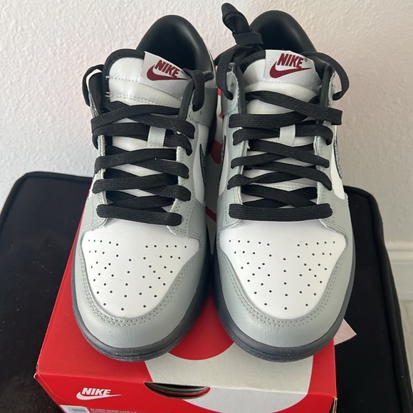 Nike Dunks Low LX sneakers black grey silver glitter size 7 womens athleisure - Picture 6 of 13